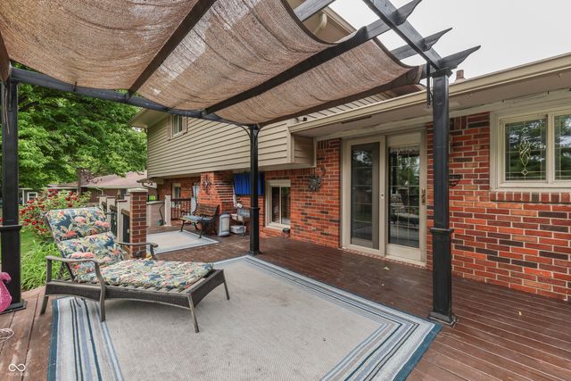 1640 Ridge Hill Lane, Indianapolis, IN 46217