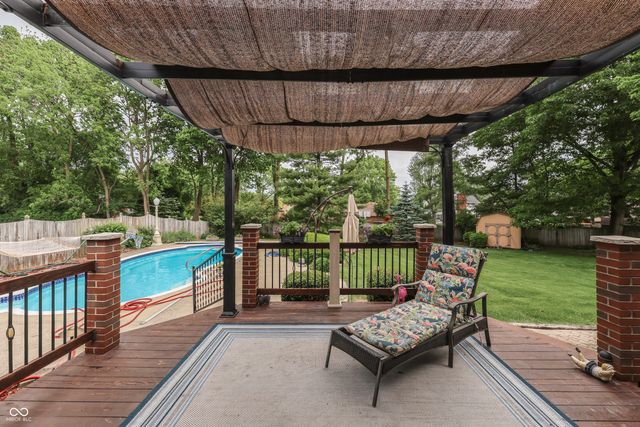 1640 Ridge Hill Lane, Indianapolis, IN 46217