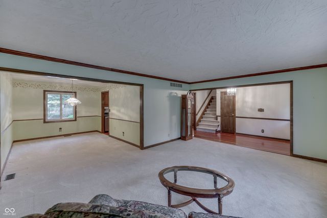 1640 Ridge Hill Lane, Indianapolis, IN 46217