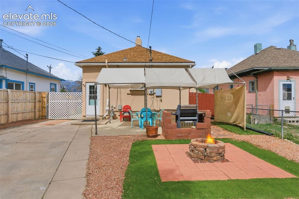 523 S Hancock Avenue, Colorado Springs, CO 80903 — photo 2