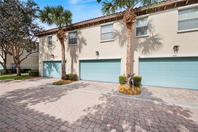 4184 Cascada Cir, Cooper City, FL 33024