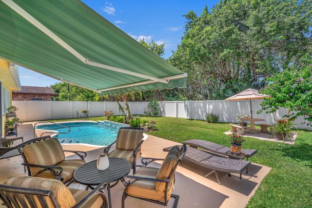 9341 SW 1st Place, Boca Raton, FL 33428