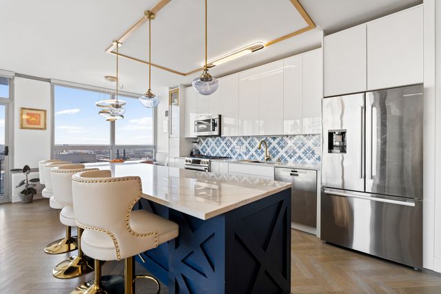 701 S Wells Street 2303, Chicago, IL 60607