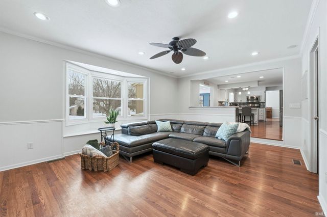 4913 Live Oak Court, Fort Wayne, IN 46804