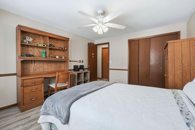 4913 Live Oak Court, Fort Wayne, IN 46804