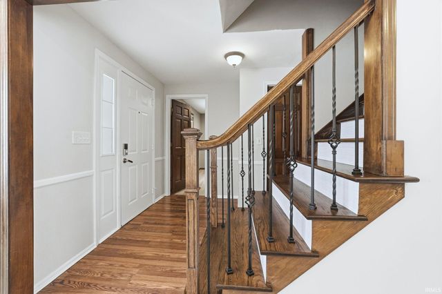 4913 Live Oak Court, Fort Wayne, IN 46804