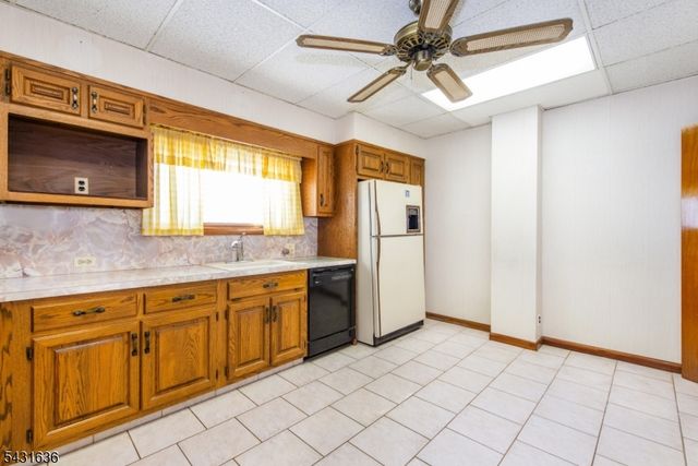 214 Prospect Ave, North Arlington Boro, NJ 07031