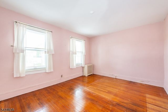 214 Prospect Ave, North Arlington Boro, NJ 07031