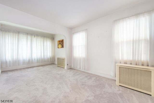 214 Prospect Ave, North Arlington Boro, NJ 07031