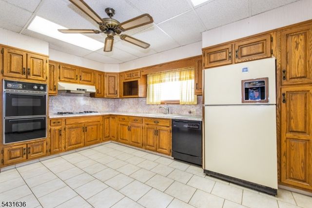 214 Prospect Ave, North Arlington Boro, NJ 07031