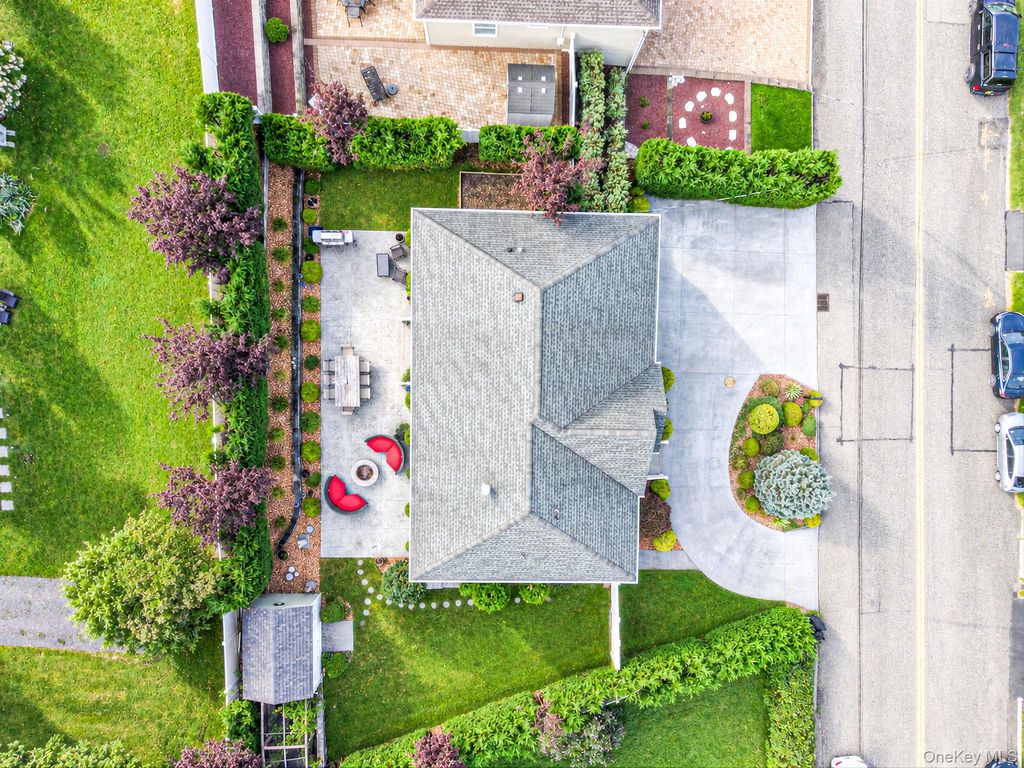 38 Cleary Road, Lake Ronkonkoma, NY 11779 — photo 4