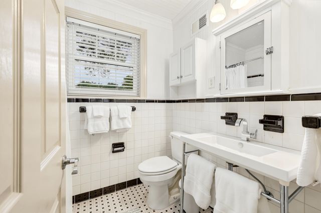 229 East Bay St., Georgetown, SC 29440