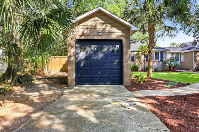 229 East Bay St., Georgetown, SC 29440