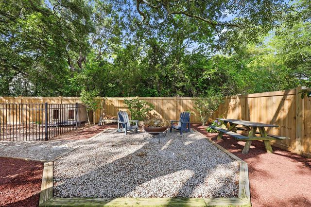 229 East Bay St., Georgetown, SC 29440