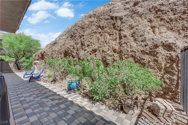 1129 Morning Melody Court, Henderson, NV 89011