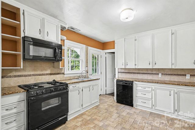 103 S Belvedere Avenue, Gastonia, NC 28054