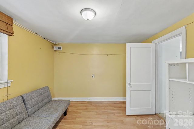103 S Belvedere Avenue, Gastonia, NC 28054