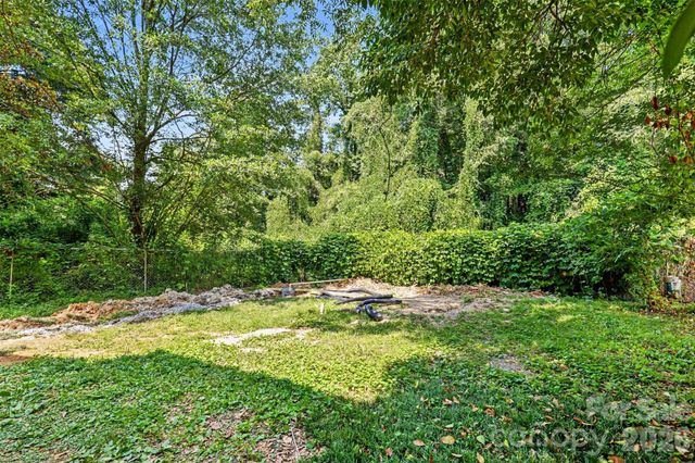 103 S Belvedere Avenue, Gastonia, NC 28054