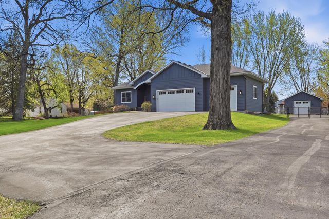 5735 Main Street W, Maple Plain, MN 55359