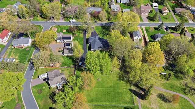 5735 Main Street W, Maple Plain, MN 55359