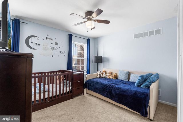 328 BARLEY DR, Newark, DE 19702