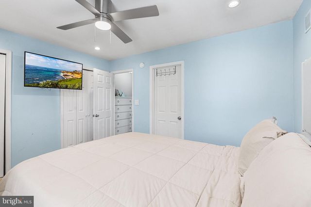 328 BARLEY DR, Newark, DE 19702