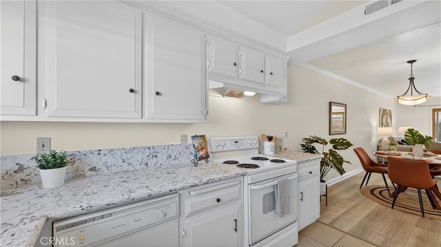 1881 Mitchell 95, Tustin, CA 92780