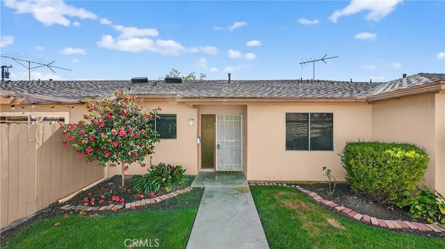 1881 Mitchell 95, Tustin, CA 92780