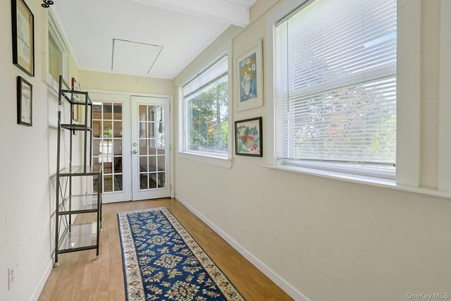 30 N Strawberry Hill Lane N, West Nyack, NY 10994