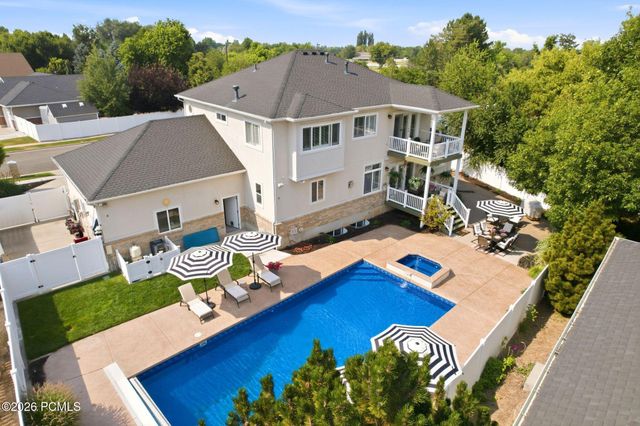 557 E Warm Springs Drive, Kaysville, UT 84037