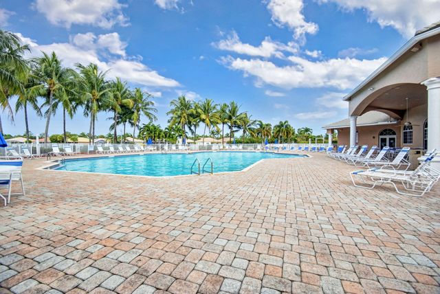 8410 Cargill Point Point, West Palm Beach, FL 33411