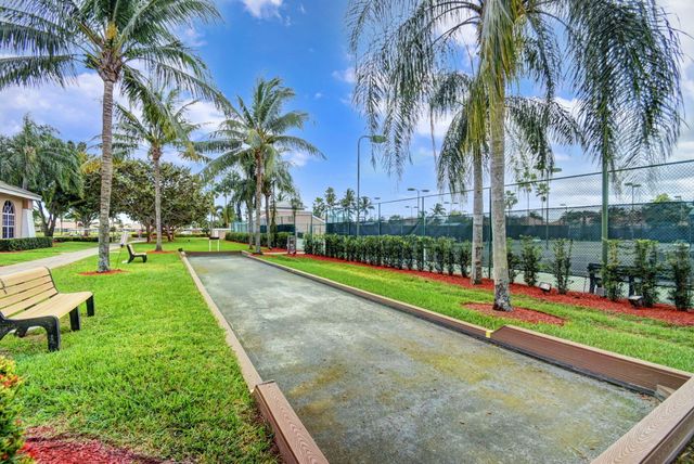 8410 Cargill Point Point, West Palm Beach, FL 33411