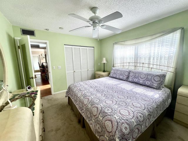 328 Farnham P, Deerfield Beach, FL 33442