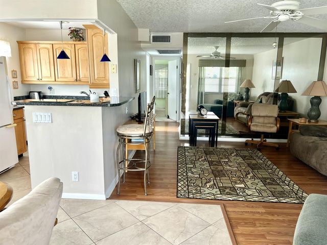 328 Farnham P, Deerfield Beach, FL 33442