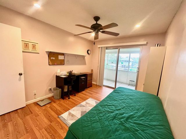 328 Farnham P, Deerfield Beach, FL 33442