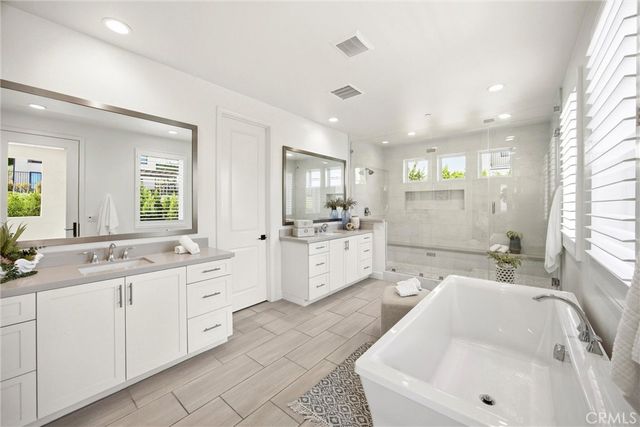 12 Lontano, Lake Forest, CA 92630