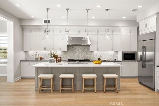 12 Lontano, Lake Forest, CA 92630