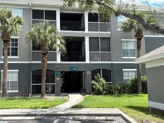 1306 HIGH HAMMOCK DRIVE 304, Tampa, FL 33619