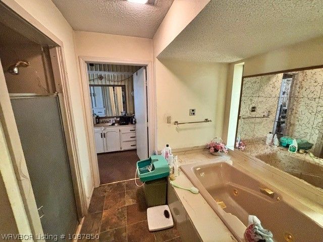 10201 Seven Oaks Road, Fort Smith, AR 72908