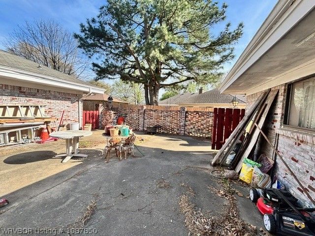 10201 Seven Oaks Road, Fort Smith, AR 72908