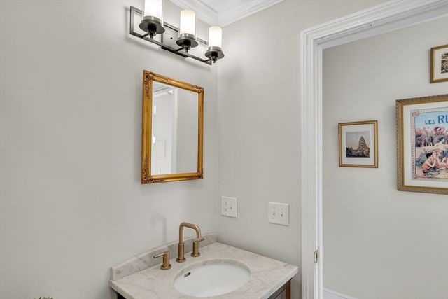 199 Marlborough 301, Boston, MA 02116