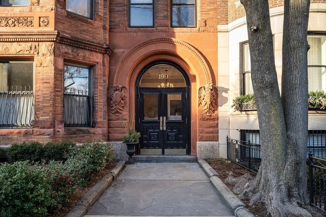 199 Marlborough 301, Boston, MA 02116