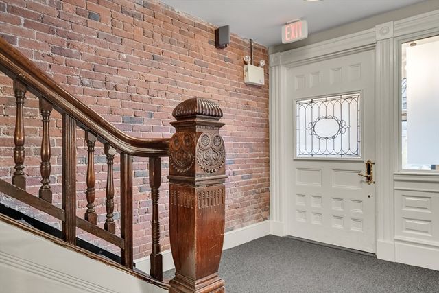 199 Marlborough 301, Boston, MA 02116