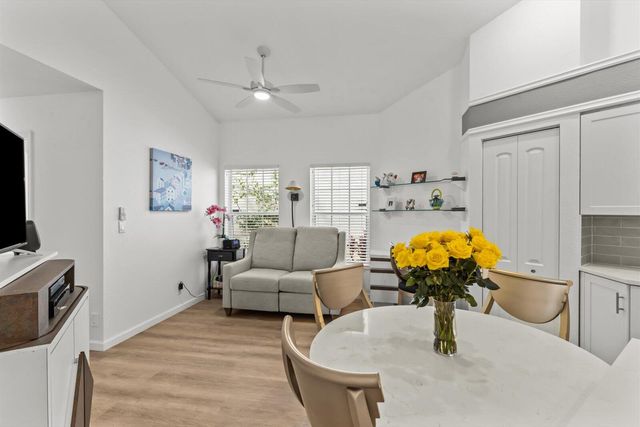 73 Via Verona, Palm Beach Gardens, FL 33418