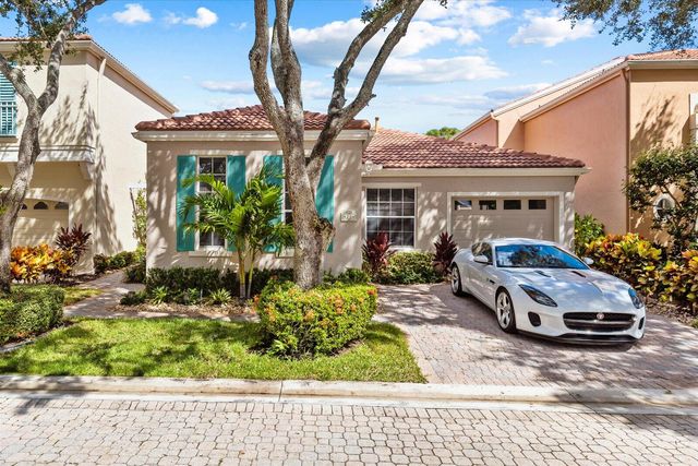73 Via Verona, Palm Beach Gardens, FL 33418