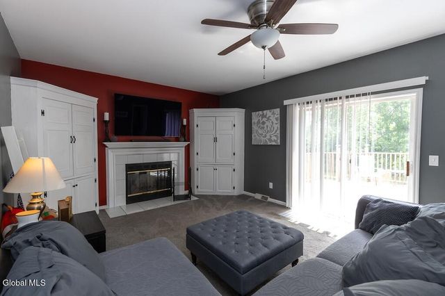 417 Helderview Drive, Altamont, NY 12009