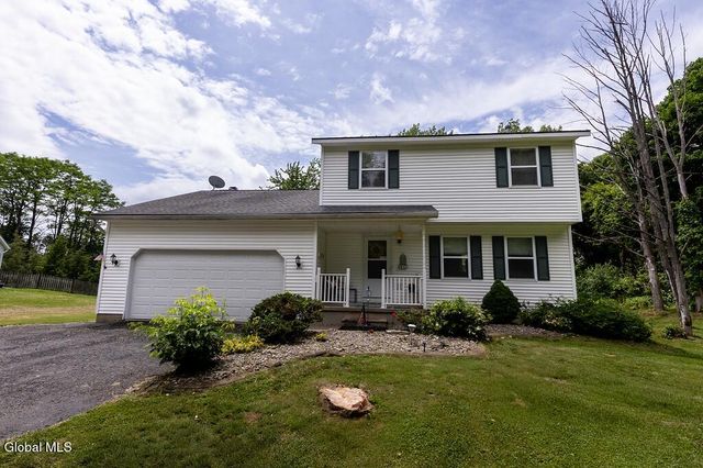 417 Helderview Drive, Altamont, NY 12009