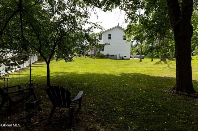 417 Helderview Drive, Altamont, NY 12009