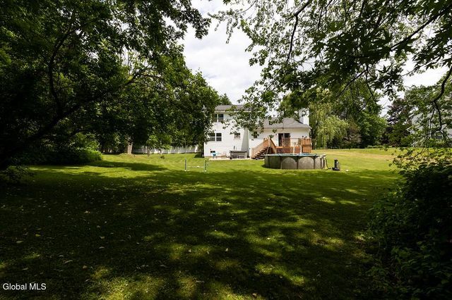 417 Helderview Drive, Altamont, NY 12009