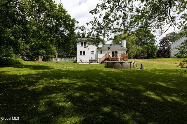 417 Helderview Drive, Altamont, NY 12009